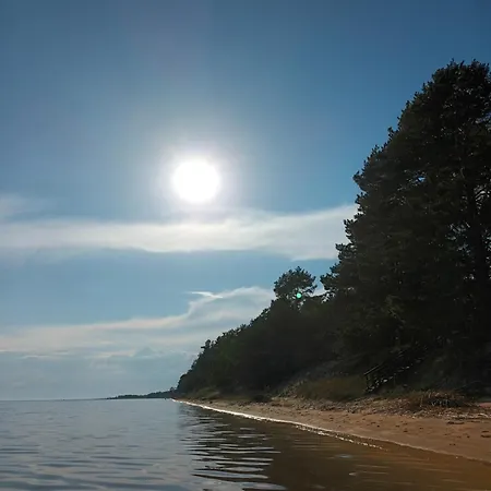Maenni Puhkebaas Karjamaa