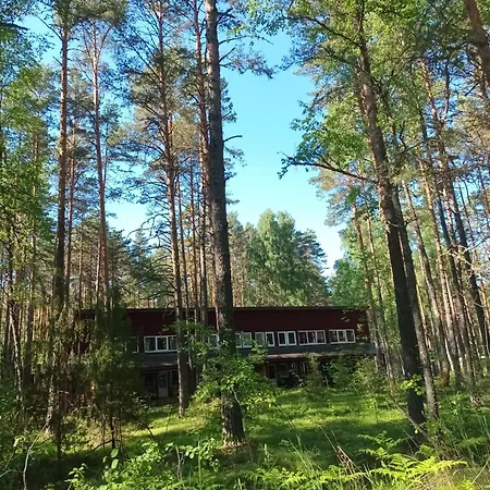 Maenni Puhkebaas Séjour chez l'habitant Karjamaa