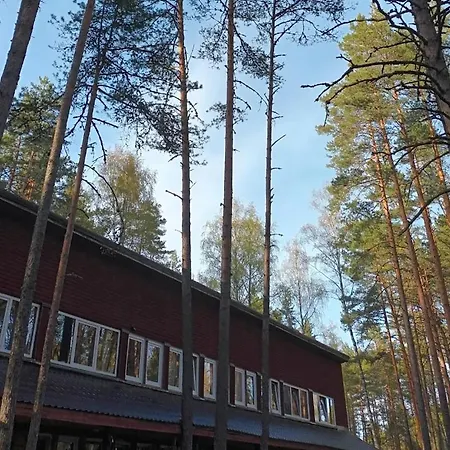Homestay Maenni Puhkebaas *