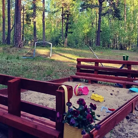 Maenni Puhkebaas * Karjamaa